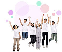 第五重創(chuàng)就業(yè)服務：全國性校友協(xié)會，溝通無限。 