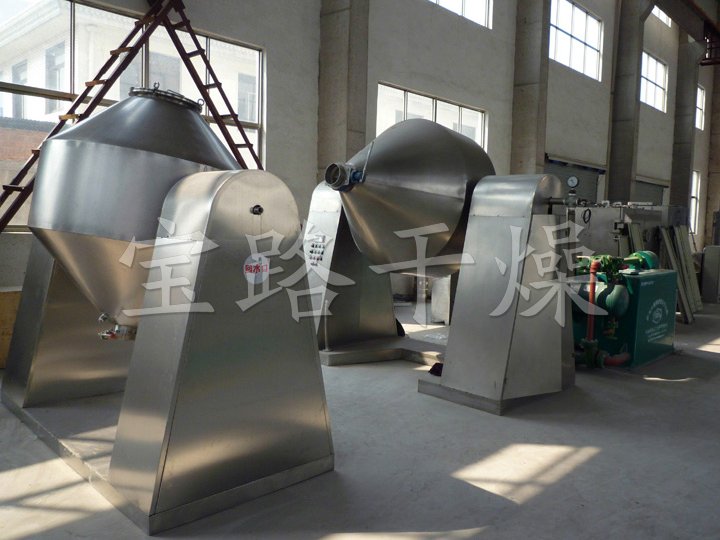 SZG系列雙錐回轉(zhuǎn)真空干燥機(jī)