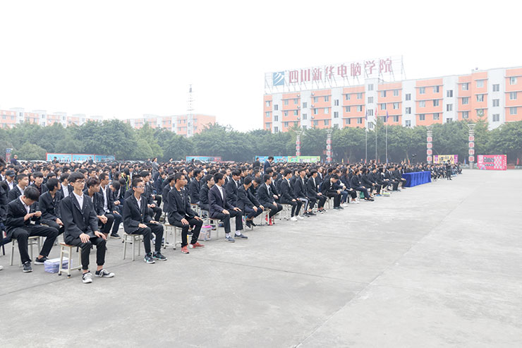 消防演練進(jìn)校園，為新華學(xué)子撐好防護(hù)傘