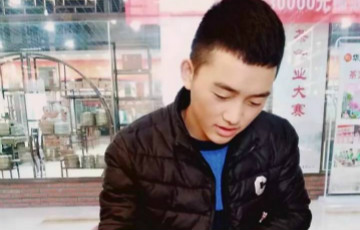 <b>他用前半生讀懂了我，我用后半生贈你們歲月靜好</b>