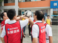 <b>VR師資培訓(xùn)戶外拓展訓(xùn)練我們是認真的</b>