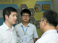 <b>新華互聯(lián)網(wǎng)科技VR師資培訓(xùn)日志：名企參觀體驗</b>