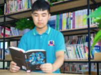 <b>做一個有溫度的小青年，選擇大于努力，夢想永不止步</b>