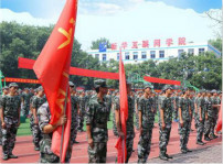 <b>世界青年日——新華為青春代言！</b>