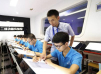 <b>面對爆款專業(yè)的你該如何抉擇？</b>