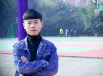 <b>小小的天，大大的夢，活成自己想要的模樣</b>