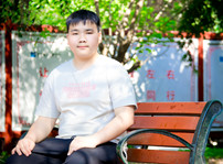 <b>白宇翔|初中輟學(xué)，沒有技術(shù)怎么辦？選對專業(yè)很重要！</b>