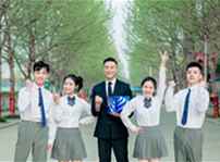 <b>聚焦第十七屆軟洽會，學(xué)互聯(lián)網(wǎng)軟件大有可為</b>