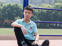 <b>付忠?guī)洠焊绺缤扑]我來四川新華學(xué)互聯(lián)網(wǎng)技術(shù)</b>