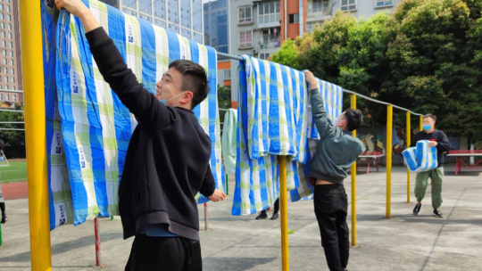 <b>暖心！這群老師在學(xué)生返校前干了這件事</b>