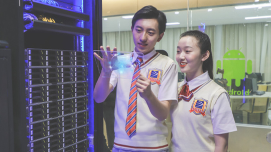 <b>學(xué)什么技術(shù)會(huì)身價(jià)翻倍，2020十大熱門專業(yè)都在這里了！</b>