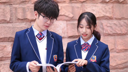 <b>匠心實力筑造品牌教育！大品牌，更信賴！</b>