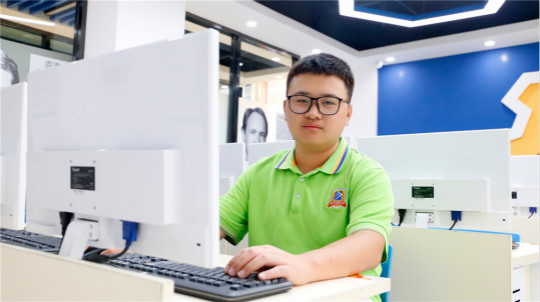 <b>轉(zhuǎn)學(xué)到新華，是我人生最重要的決定</b>