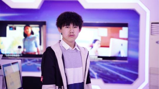 <b>歷經(jīng)艱辛，不遠(yuǎn)萬(wàn)里來(lái)新華追夢(mèng)！</b>