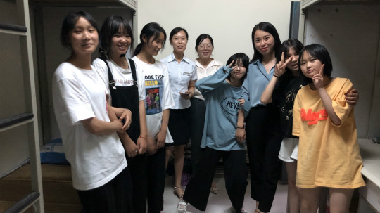 <b>傳遞溫情|四川新華院領導走訪宿舍慰問學生</b>