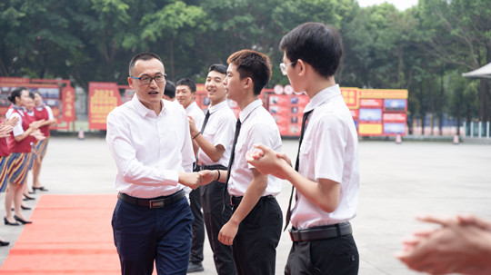 <b>賡續(xù)百年初心 砥礪33載征程 教師節(jié)的禮贊</b>