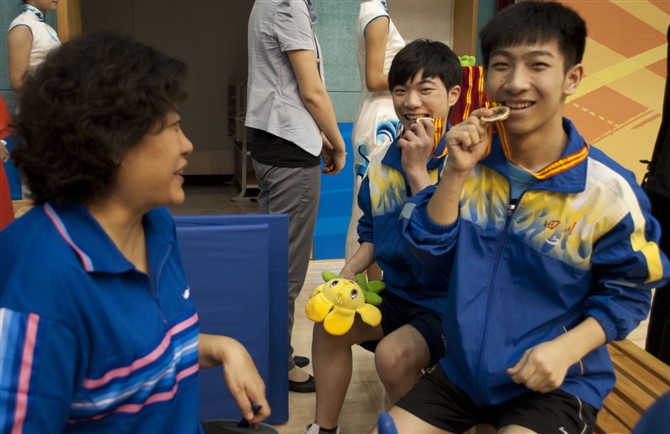 以夢(mèng)為馬  不負(fù)韶華