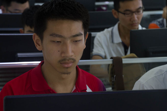 以夢(mèng)為馬  不負(fù)韶華