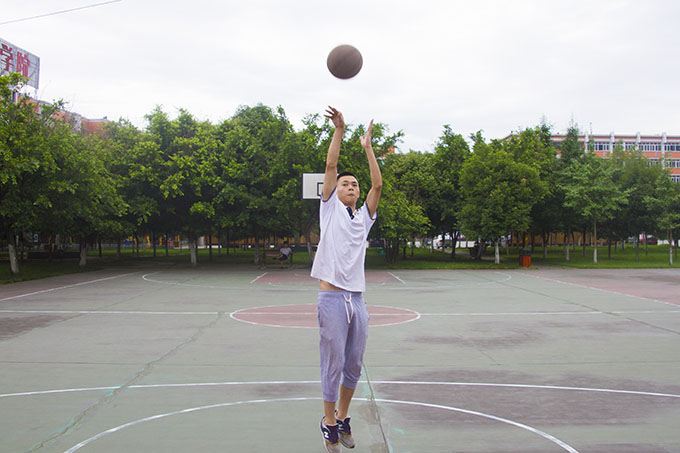 從平凡中來(lái)到平凡中去