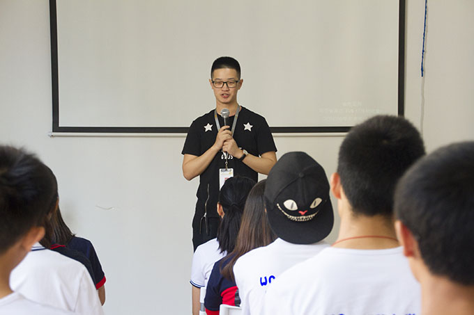 IT夏令營(yíng)，快樂(lè)和成長(zhǎng)與我們同行