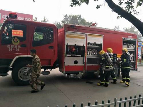 開展消防演練，增強(qiáng)消防安全意識(shí)