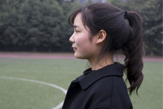 這對姐妹花，相約著一起來新華