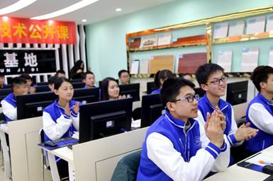 名企高管面對(duì)面 對(duì)最難就業(yè)季說(shuō)byebye