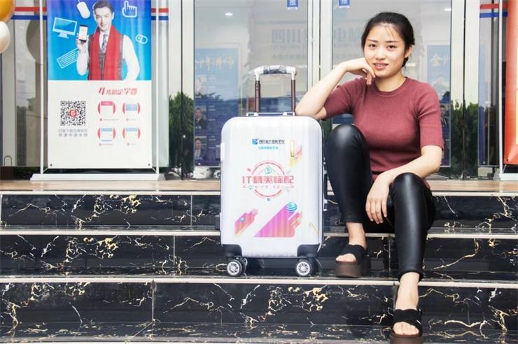 這一次，不管你在哪，我們陪你過端午。