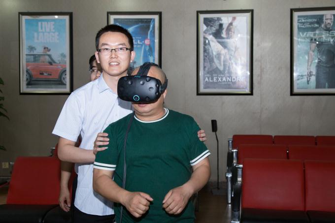 張德高告訴你：學(xué)電腦來新華，巴適得板！