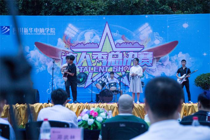 達人秀總決賽，巴蜀笑星傾情助陣