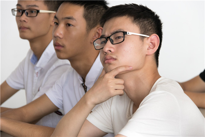 走進(jìn)愛國課堂，紀(jì)念“盧溝橋事變”