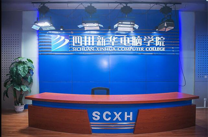 競技時代CEO李金龍老師已抵蓉，下午開講！