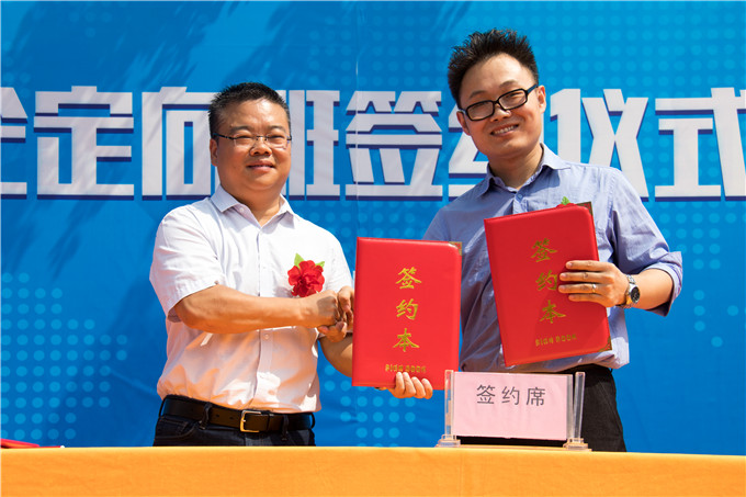 校企合作，玩轉(zhuǎn)新華學(xué)子職場(chǎng)未來(lái)