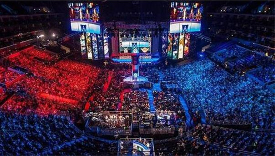 強(qiáng)強(qiáng)聯(lián)合，迎來(lái)電競(jìng)教育的春天