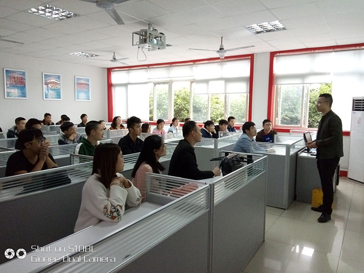  榮譽(yù)校友雙十一送大禮包來(lái)了