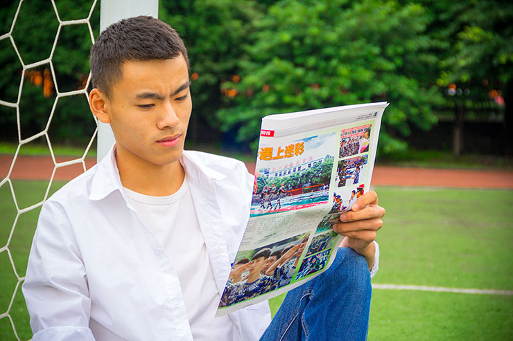 來到四川新華，我感覺世界充滿了陽光