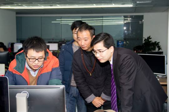 加油，實(shí)習(xí)生！四川新華一直在你身后