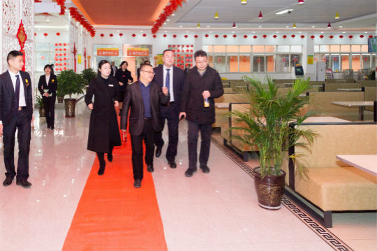 熱烈歡迎新華教育集團(tuán)領(lǐng)導(dǎo)蒞臨我院參觀指導(dǎo)工作