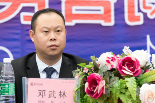 熱烈慶祝四川新華“為你而來(lái)，新華互聯(lián)網(wǎng)科技校園咨詢?nèi)铡表樌匍_(kāi)