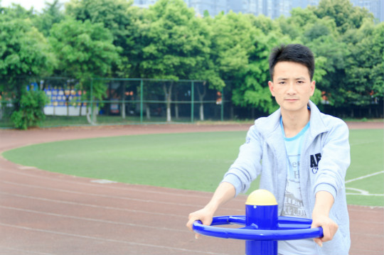 盡己所能，勿負青春