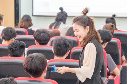 無實戰(zhàn)，不電商！“新華 · 瀾庭集杯”培訓(xùn)會強(qiáng)勢開啟