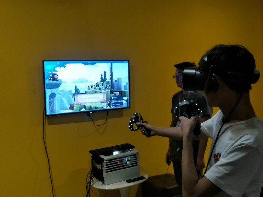 四川新華畢業(yè)生51VR游學(xué)活動(dòng)順利開展