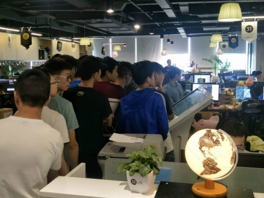 四川新華畢業(yè)生51VR游學(xué)活動(dòng)順利開展