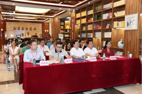 新華互聯(lián)網(wǎng)科技與珺馨科技成功簽約人才培養(yǎng)基地