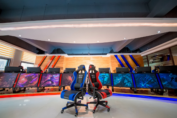 高考后如何選專業(yè)？2018最熱門專業(yè)出爐！