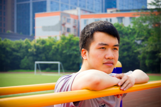 學如逆水行舟，不進則退