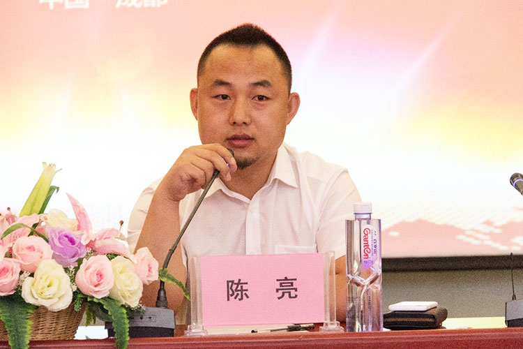 拼搏青春，成就夢想