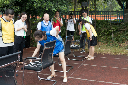 VR師資培訓(xùn)戶外拓展訓(xùn)練我們是認(rèn)真的