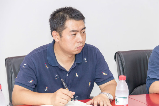 熱烈歡迎國開區(qū)四川省網(wǎng)商總部經(jīng)濟產(chǎn)業(yè)園領(lǐng)導(dǎo)蒞臨四川新華