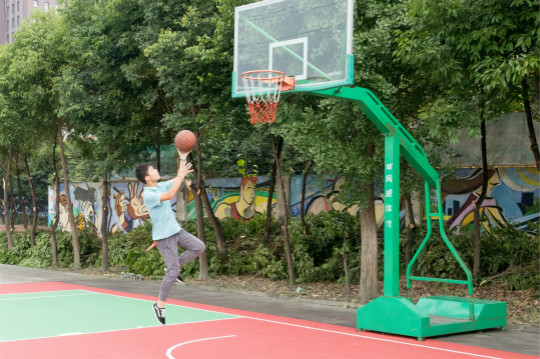 花無重開日，人無再少年